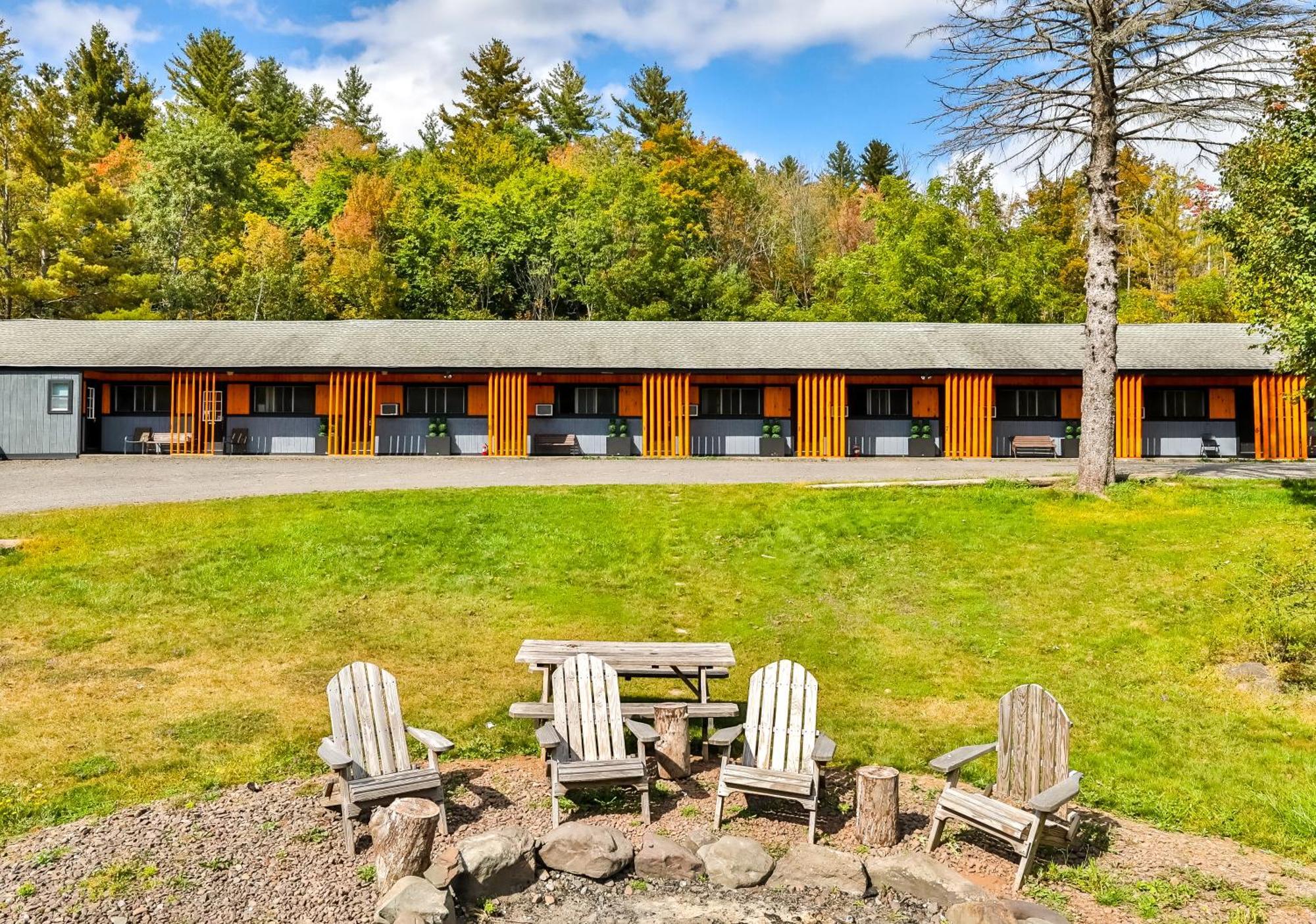 Matterhorns Hunter Lodge Dış mekan fotoğraf